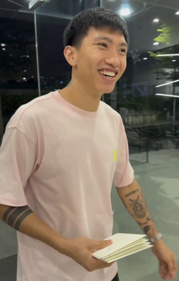 Đoàn Văn Hậu đi lại tập tễnh vì chấn thương ngay sát ngày cưới Doãn Hải My-2