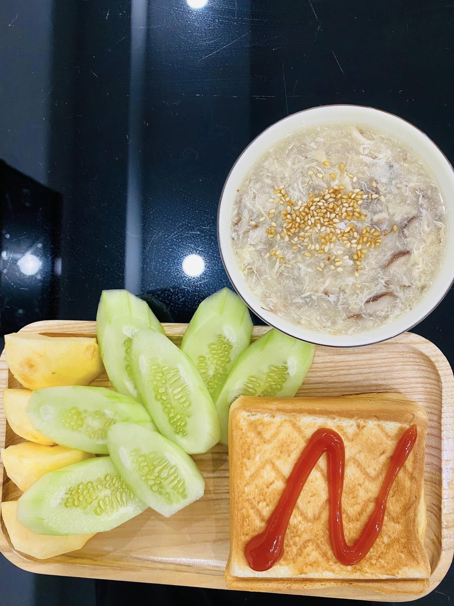 Những bữa sáng ngập tràn tình yêu của mẹ, không cần quá khéo léo cũng đủ khiến con cảm thấy được yêu-9