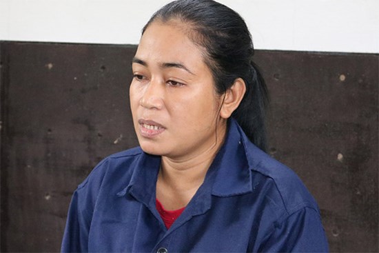 Vợ tổ chức nhậu với bạn tại nhà, chém chồng tử vong bằng hàng chục nhát dao