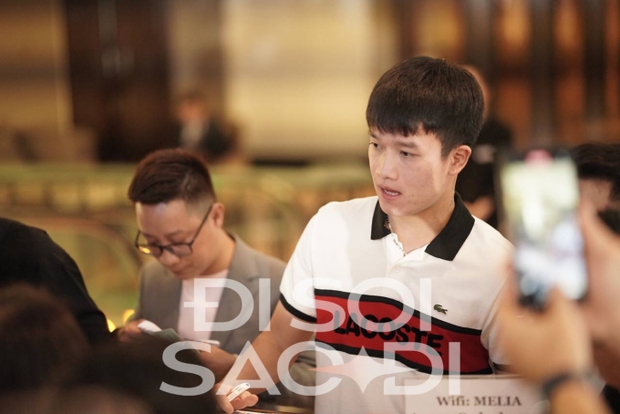 Dàn khách khủng đổ bộ đám cưới Văn Hậu - Hải My: Vợ chồng Shark Hưng giật spotlight, một người nổi tiếng mặc sai dresscode-15