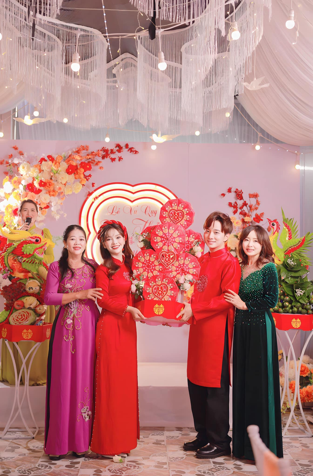 Chân dung mẹ chồng Hàn Quốc nhảy trong đám cưới ở Hà Tĩnh: U60 trẻ như chị của con dâu-2