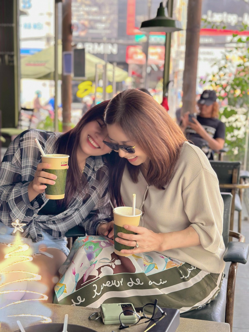 Chân dung mẹ chồng Hàn Quốc nhảy trong đám cưới ở Hà Tĩnh: U60 trẻ như chị của con dâu-4