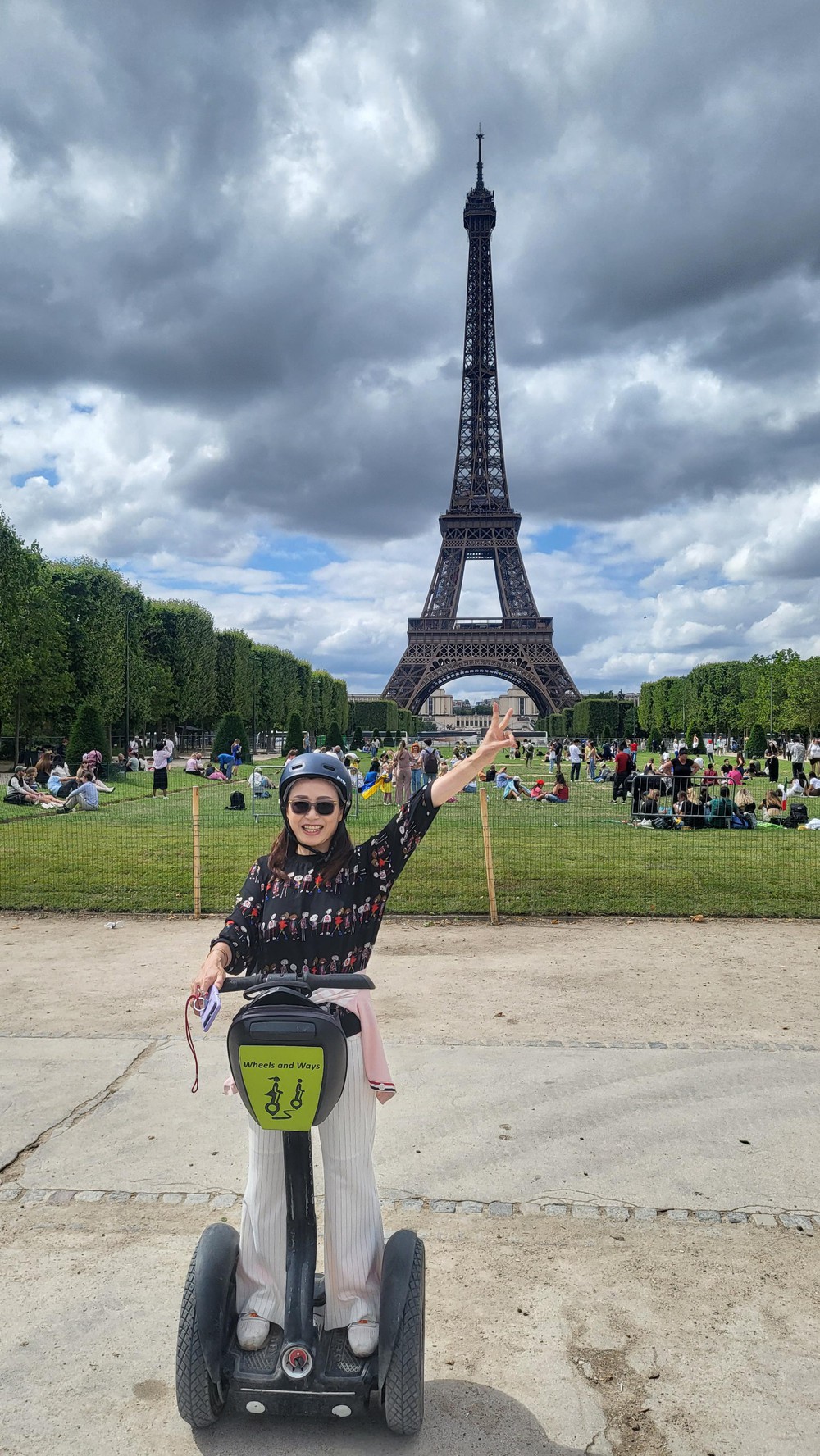 Chân dung mẹ chồng Hàn Quốc nhảy trong đám cưới ở Hà Tĩnh: U60 trẻ như chị của con dâu-8