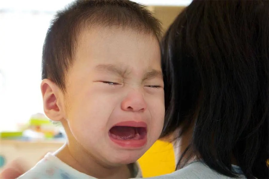 Câu nói của cha mẹ gây sát thương lớn cho con, khiến trẻ hoang mang, sợ hãi-1