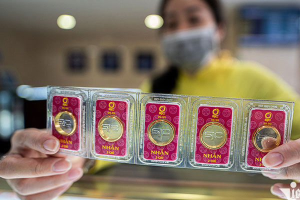 Giá vàng hôm nay 28/11/2023 tăng liên tiếp, vàng SJC sắp cán mốc 73 triệu đồng-2