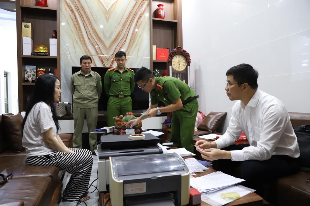 Lợi dụng danh nghĩa báo chí bảo kê xe tải, mỗi tháng thu hơn 1 tỷ đồng-2