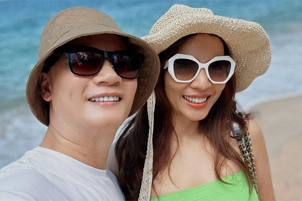 Vợ đẹp mặt nặng mày nhẹ, ca sĩ Hoàng Bách vẫn sang Đức xem EURO 2024-3