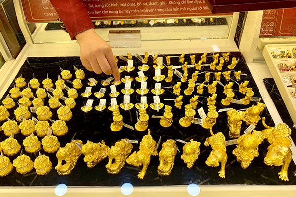 Giá vàng hôm nay 28/11/2023 tăng liên tiếp, vàng SJC sắp cán mốc 73 triệu đồng-1
