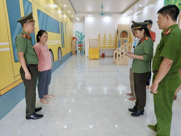 Thủ đoạn bảo lãnh hàng loạt giáo viên bản ngữ rởm vào Việt Nam dạy tiếng Anh-1