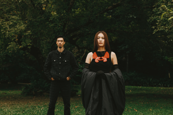 Hoàng Thùy Linh và Đen Vâu lộ loạt dấu hiệu đám cưới rõ mồn một trong MV mới?-4