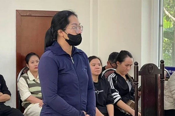 Bảo mẫu làm chết bé trai 7 tháng tuổi ở Hà Nội lĩnh 15 tháng tù-1