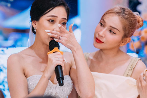 Khả Như bị đồng nghiệp bóc không có ai chơi chung-5