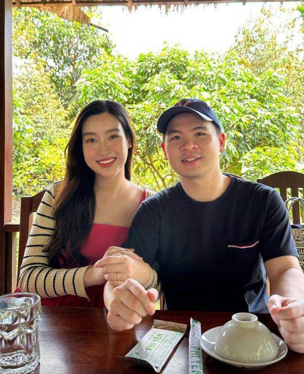 Đỗ Mỹ Linh hiếm hoi cho ái nữ hào môn lên sóng, để lộ 1 chi tiết liên quan đến cuộc sống mẹ bỉm sữa-4