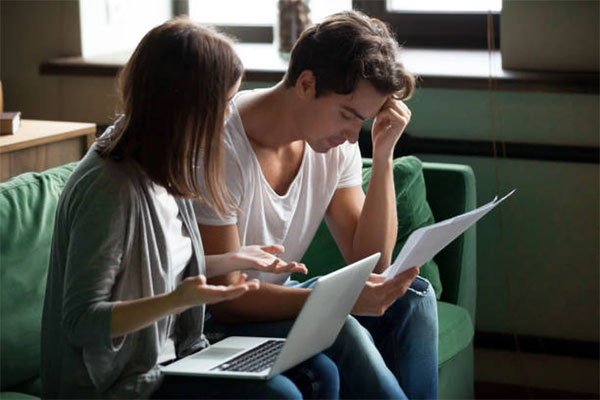 Tôi tính toán kết hôn vì tiền, mẹ kiên quyết phản đối khi thấy con rể-2