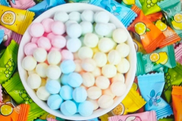 Hàng loạt học sinh ngộ độc, Sở Giáo dục yêu cầu rà soát hàng quán cổng trường-2