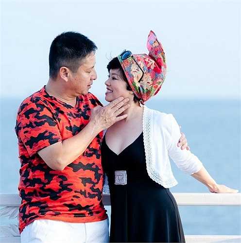 NSƯT Ngọc Huyền: Cuộc sống kín tiếng, gây sốc khi ly hôn ở tuổi 56, sắp được phong NSND-2