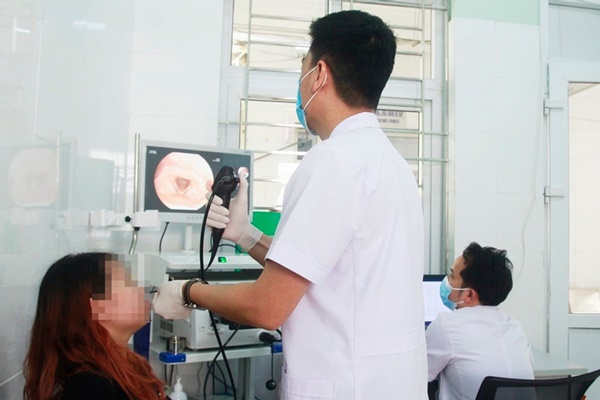 9 triệu chứng ung thư vòm họng giống cảm cúm-1