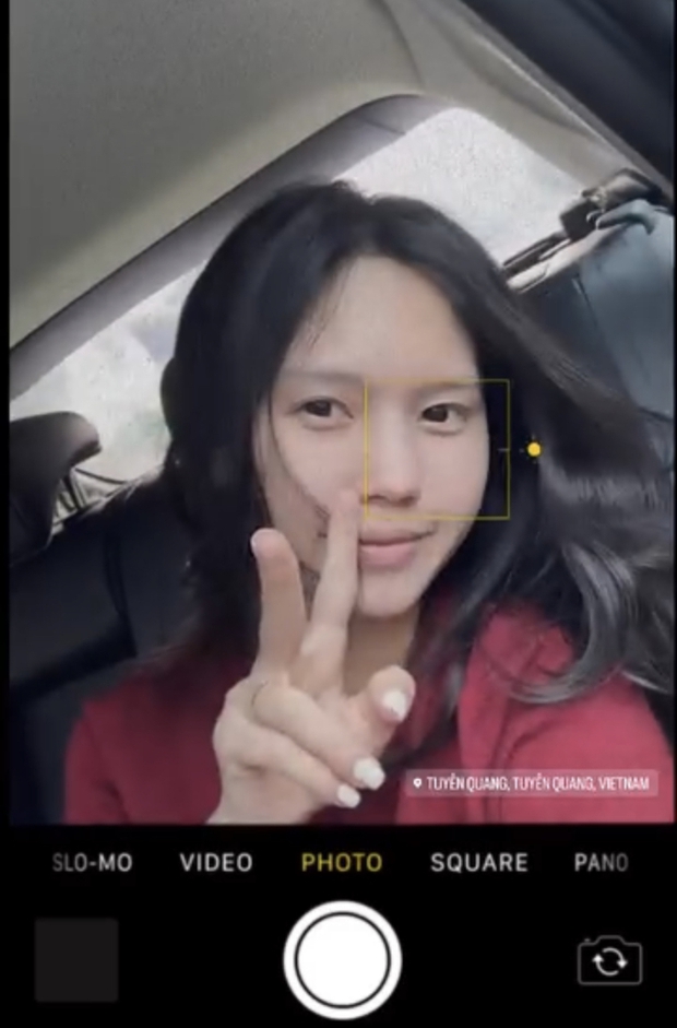 Vợ Thành Chung khoe mặt mộc, nhan sắc có khác khi lên đồ đi ăn cưới Doãn Hải My và Đoàn Văn Hậu?-1