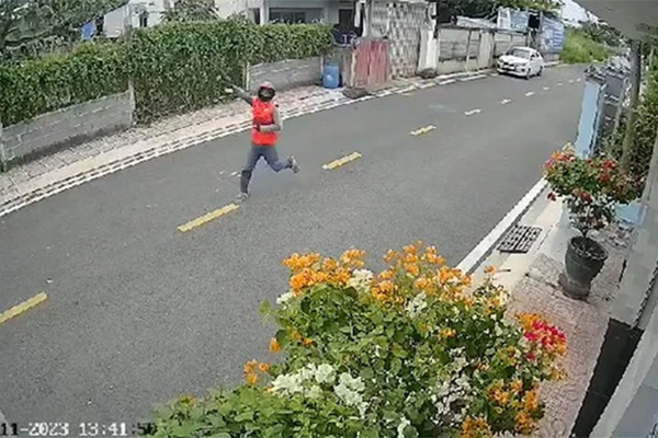 Nhận cuộc gọi lạ, 2 người đàn ông đem gần 400 triệu đồng chuyển cho kẻ gọi điện-2