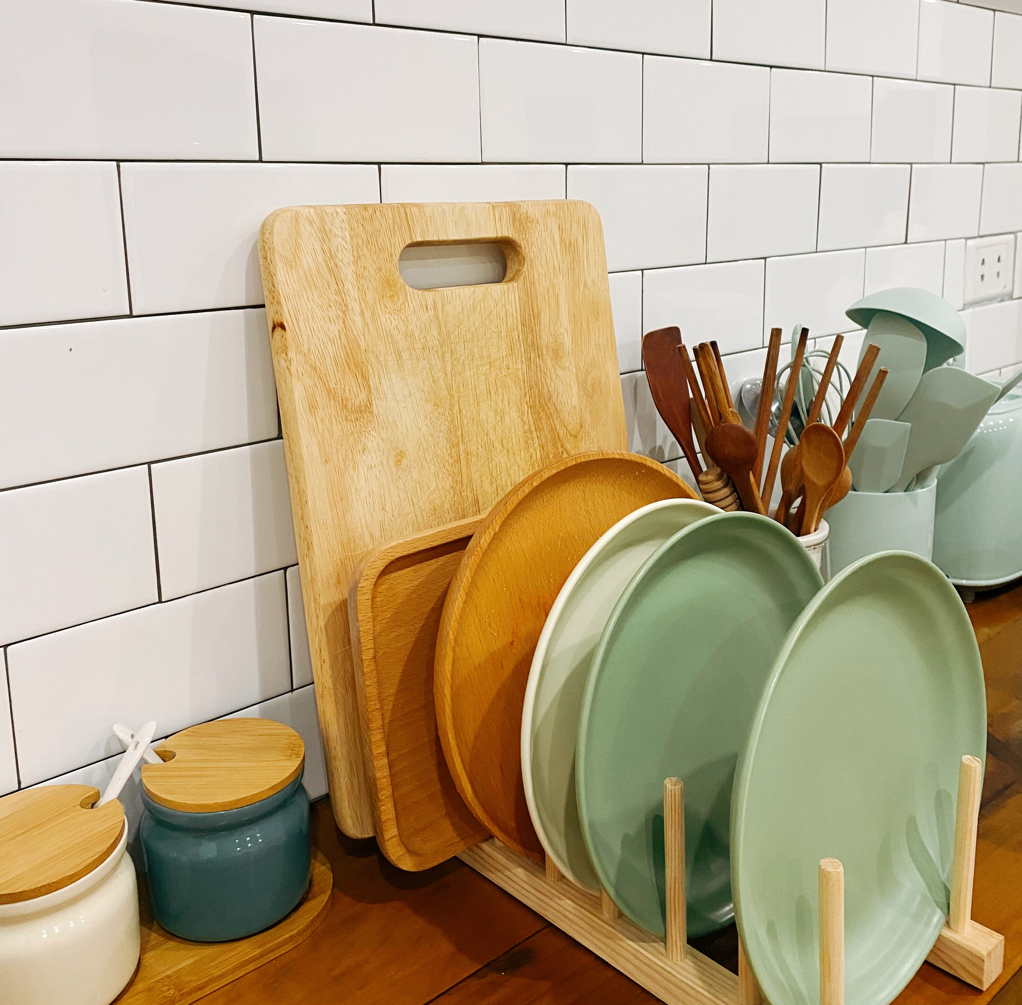 Góc bếp nhỏ được thiết kế theo phong cách farmhouse, đẹp như trong phim chỉ với 3 triệu đồng-7