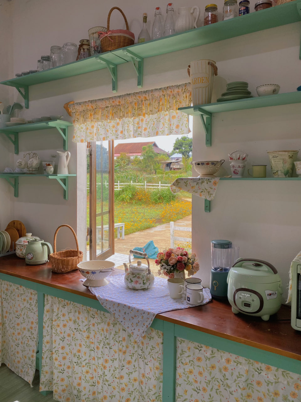 Góc bếp nhỏ được thiết kế theo phong cách farmhouse, đẹp như trong phim chỉ với 3 triệu đồng-8