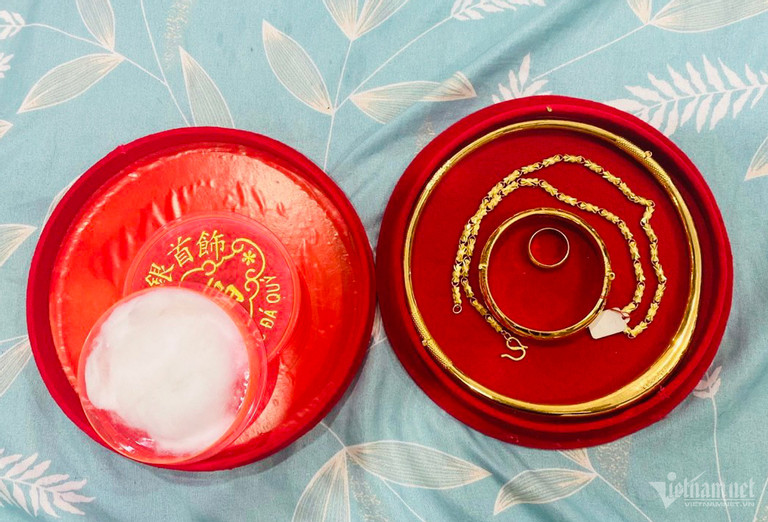 Giá vàng cao chót vót, con dâu khẩu chiến với mẹ chồng ngay đêm tân hôn-2