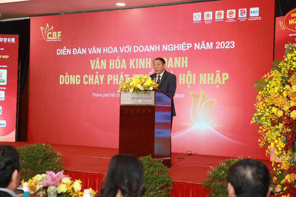 Vinamilk đạt chứng nhận ‘Doanh nghiệp đạt chuẩn văn hóa kinh doanh Việt Nam’-2