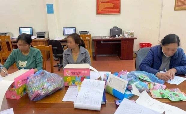 Công an Lạng Sơn: Không có chất ma tuý trong mẫu kẹo lạ bán ở cổng trường học-1