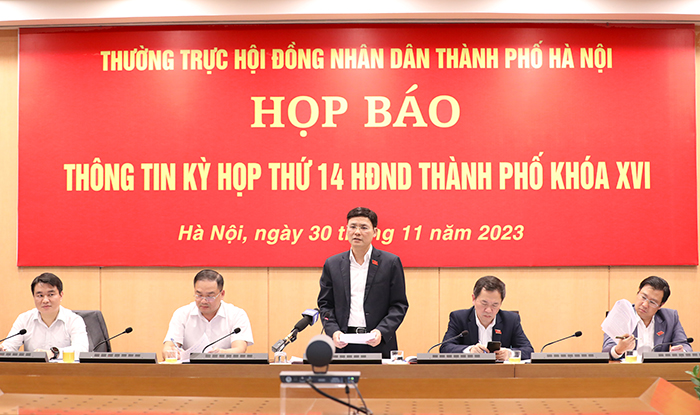 Họp báo thông tin kỳ họp thứ 14 HĐND Thành phố khóa XVI-1