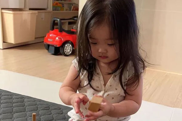 Một hành động rất nhỏ của cha mẹ nhưng tác động rõ rệt tới con: Con trở nên khôn khéo, tương lai đầy triển vọng hơn-2