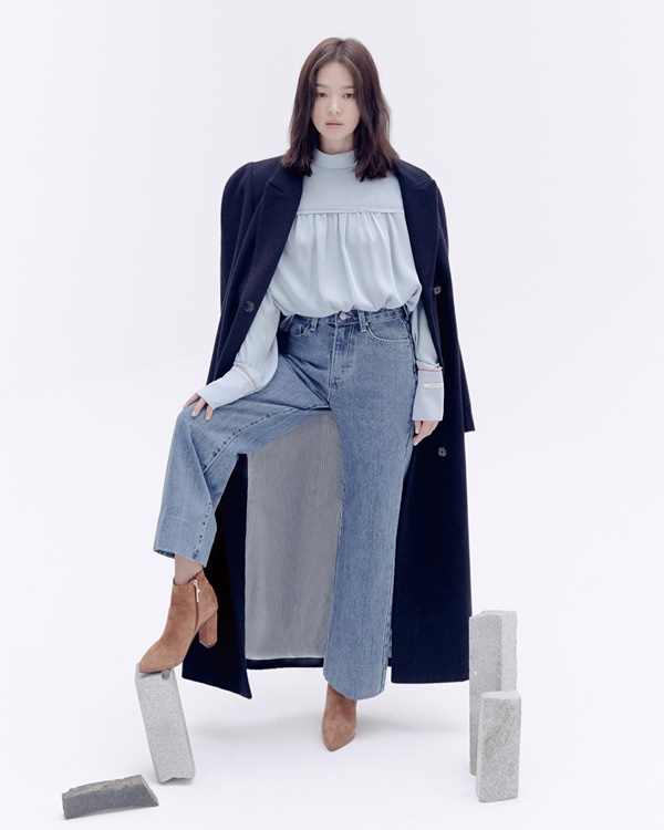 10 cách mặc áo khoác dài tôn dáng tối ưu của sao Hàn có chiều cao khiêm tốn-8