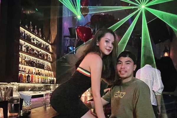 Trang web hẹn hò bóc mẽ 3 độ tuổi dễ ngoại tình-3