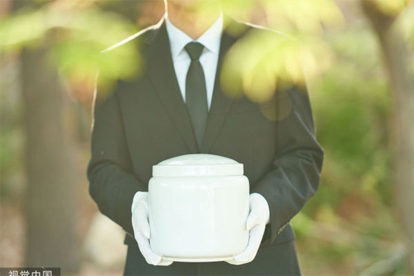 Lò hỏa táng Nhật Bản bán lại tro cốt của người quá cố kiếm hơn 7 tỷ đồng, nguyên nhân thực sự khiến nhiều người vẫn ủng hộ-1