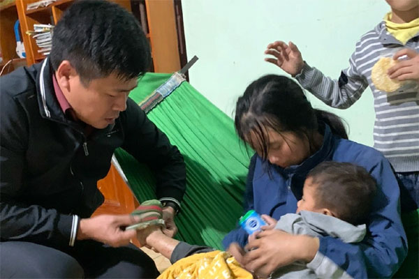 Công an đang điều tra vụ bé trai 2 tuổi mất tích bí ẩn vừa được tìm thấy-4