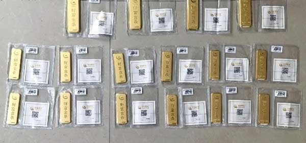 Mua 200 cây vàng trong 1 buổi sáng, người đàn ông bị cảnh sát bắt vì dấu hiệu bất thường: Mua vàng như mua mớ rau-2