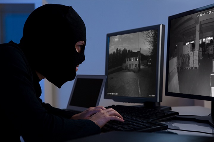 Mách bạn 7 cách nhận biết camera trong nhà bị hack-1