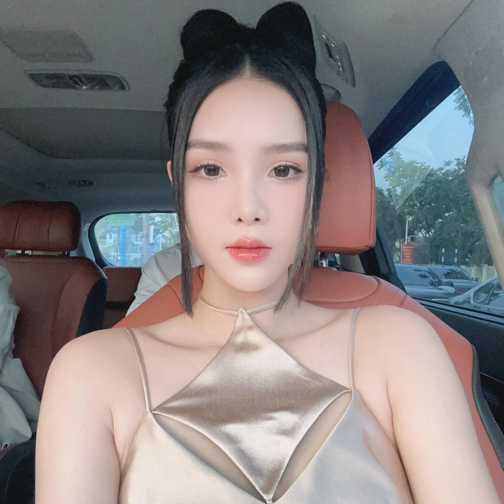 Sau nhiều năm ở ẩn, cuộc sống của vợ cầu thủ Mạc Hồng Quân giờ ra sao?-1