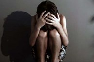 Bắt khẩn cấp thầy giáo hiếp dâm bé gái 8 tuổi ở Cà Mau
