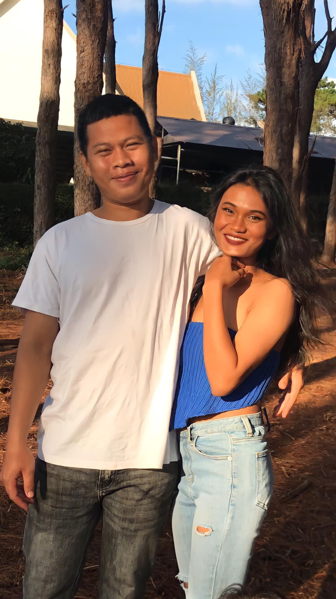 Đi nghĩa vụ 2 năm, chàng trai về nhà với bất ngờ lớn, nhan sắc của bạn gái là điều đáng chú ý-10