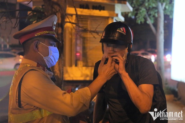 Các loại thực phẩm làm tăng nồng độ cồn trong hơi thở-1