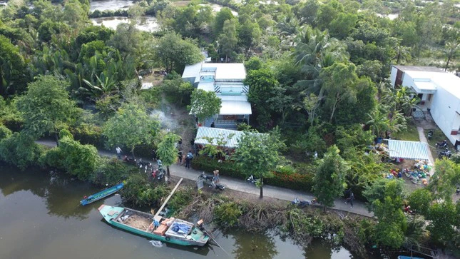 Vụ thảm án ở Cà Mau: Nạn nhân đang mang thai tháng thứ 8-1