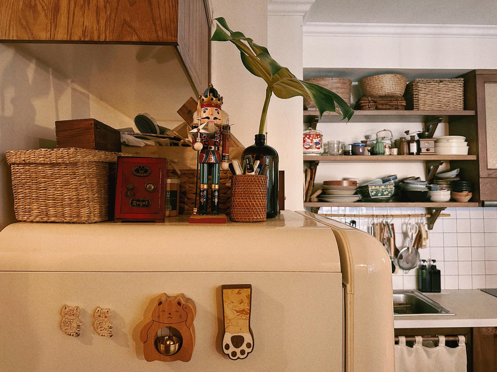 Ngôi nhà cực chất, độc đáo như một quán cafe của ca sĩ Jun Phạm ấm cúng không khí Giáng sinh-9