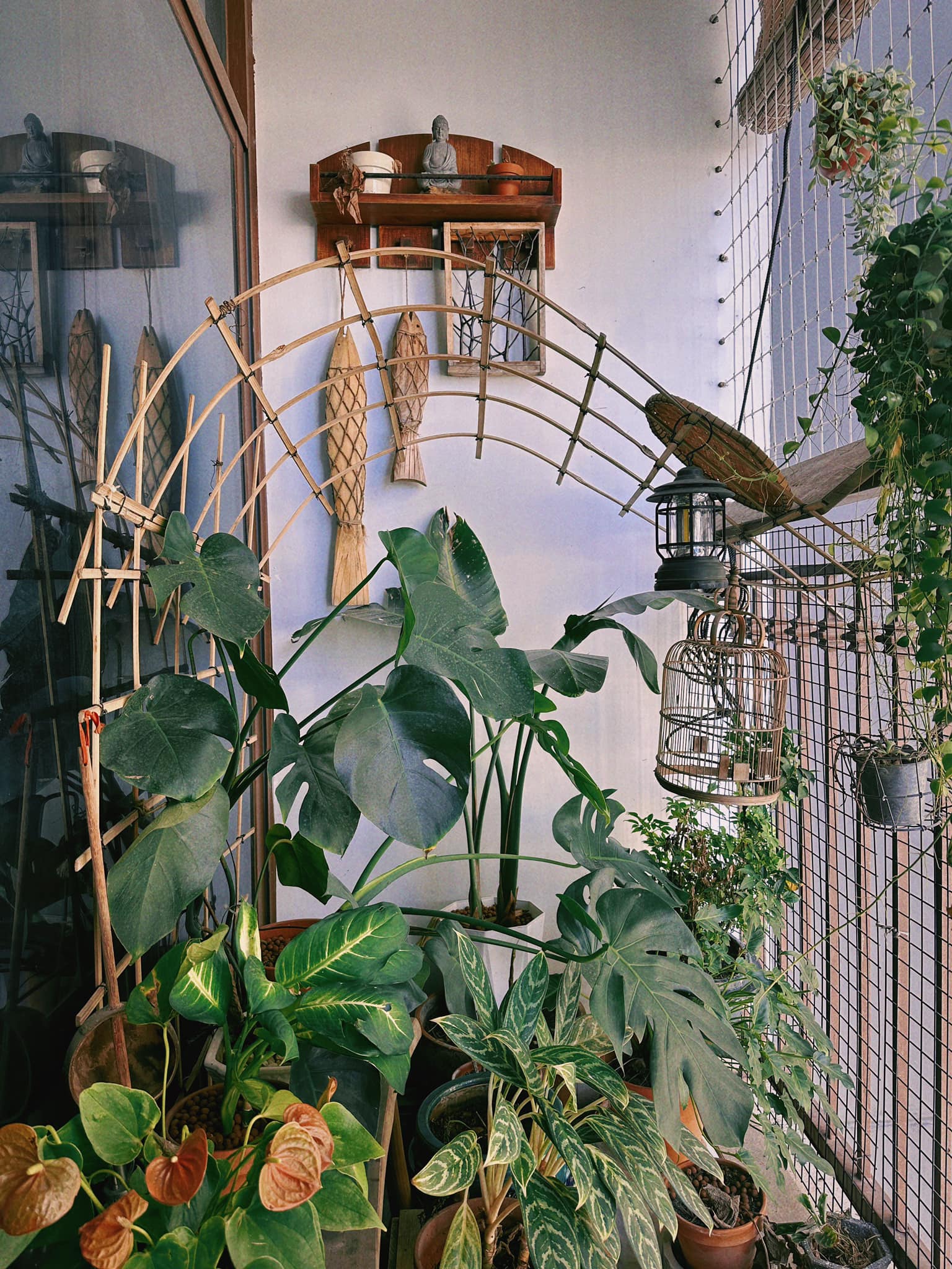 Ngôi nhà cực chất, độc đáo như một quán cafe của ca sĩ Jun Phạm ấm cúng không khí Giáng sinh-10