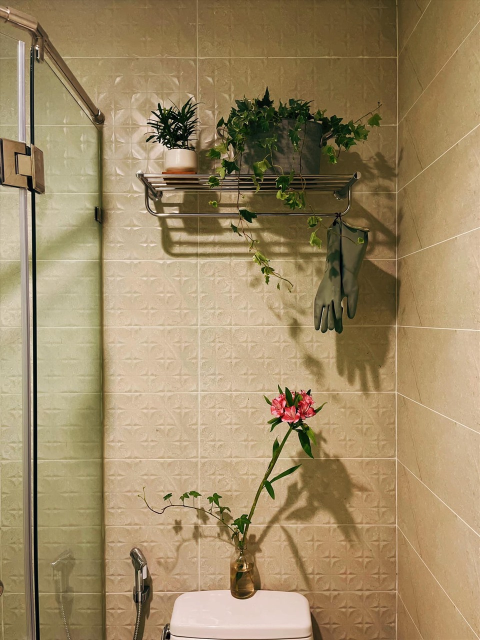 Ngôi nhà cực chất, độc đáo như một quán cafe của ca sĩ Jun Phạm ấm cúng không khí Giáng sinh-20