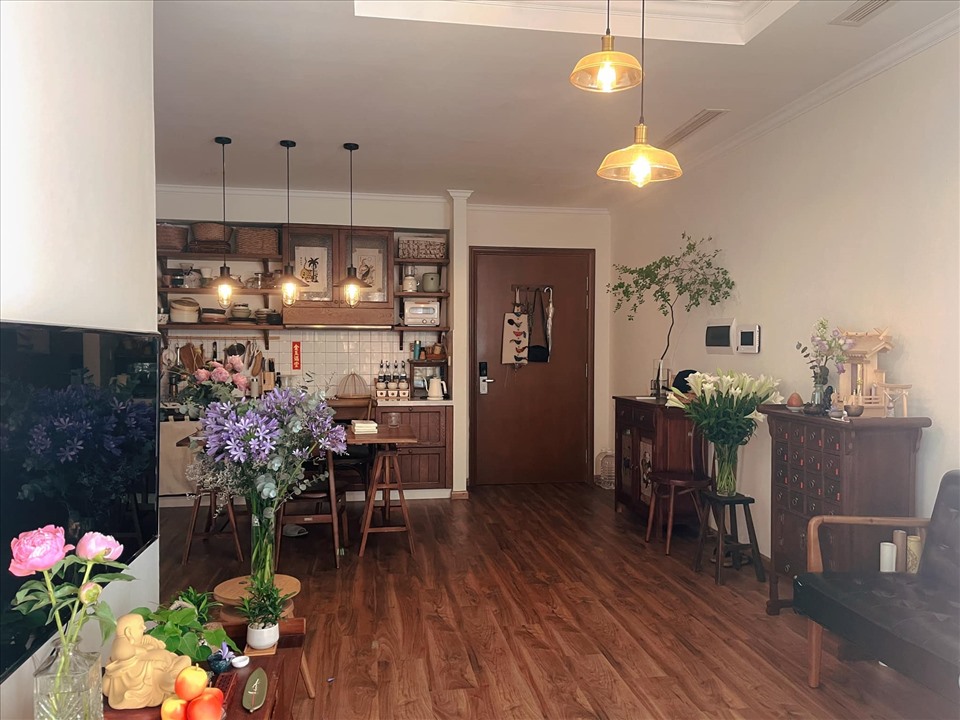 Ngôi nhà cực chất, độc đáo như một quán cafe của ca sĩ Jun Phạm ấm cúng không khí Giáng sinh-22