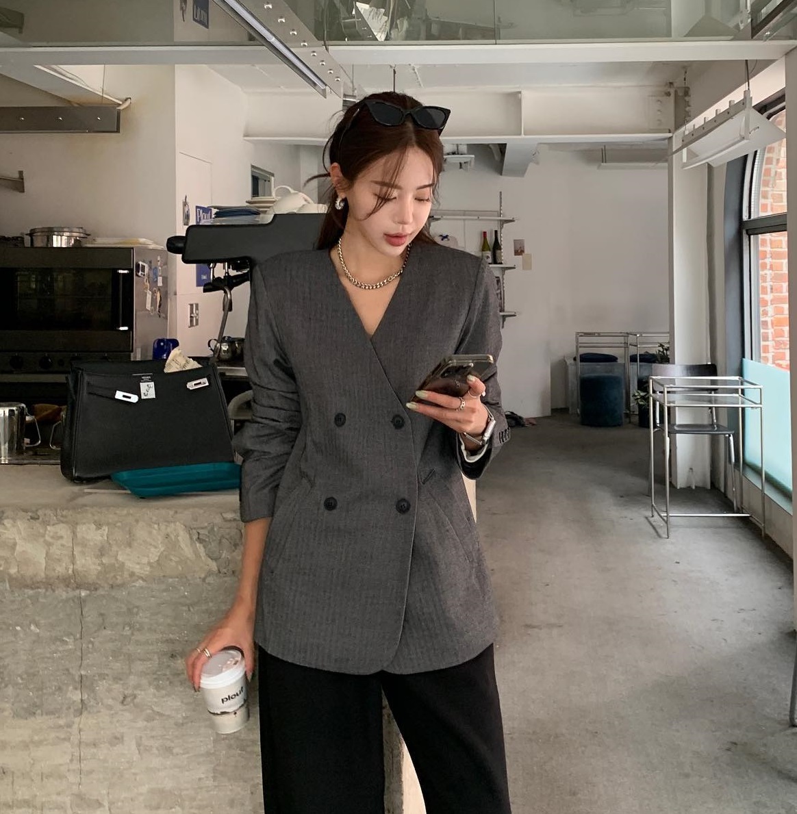 5 món thời trang chị em nên sắm để đến Tết vẫn mặc đẹp-3