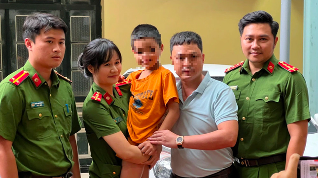 Chánh án TAND TP Hà Nội tham gia HĐXX cựu CSGT bắt cóc bé trai 7 tuổi ở Long Biên-1