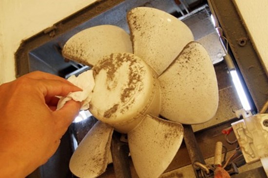 Cháy nổ quạt thông gió trang bị trong nhà, nguyên nhân từ việc đơn giản mà đa phần các gia đình đều mắc