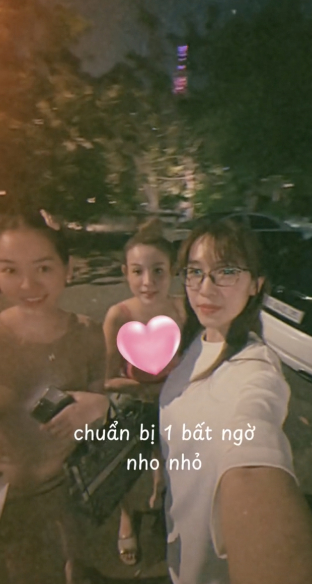 Huyền Baby cùng hội bạn thân tổ chức sinh nhật bất ngờ cho Hạnh Sino, lộ luôn cả căn biệt thự cực sang trọng của mẹ bầu-1