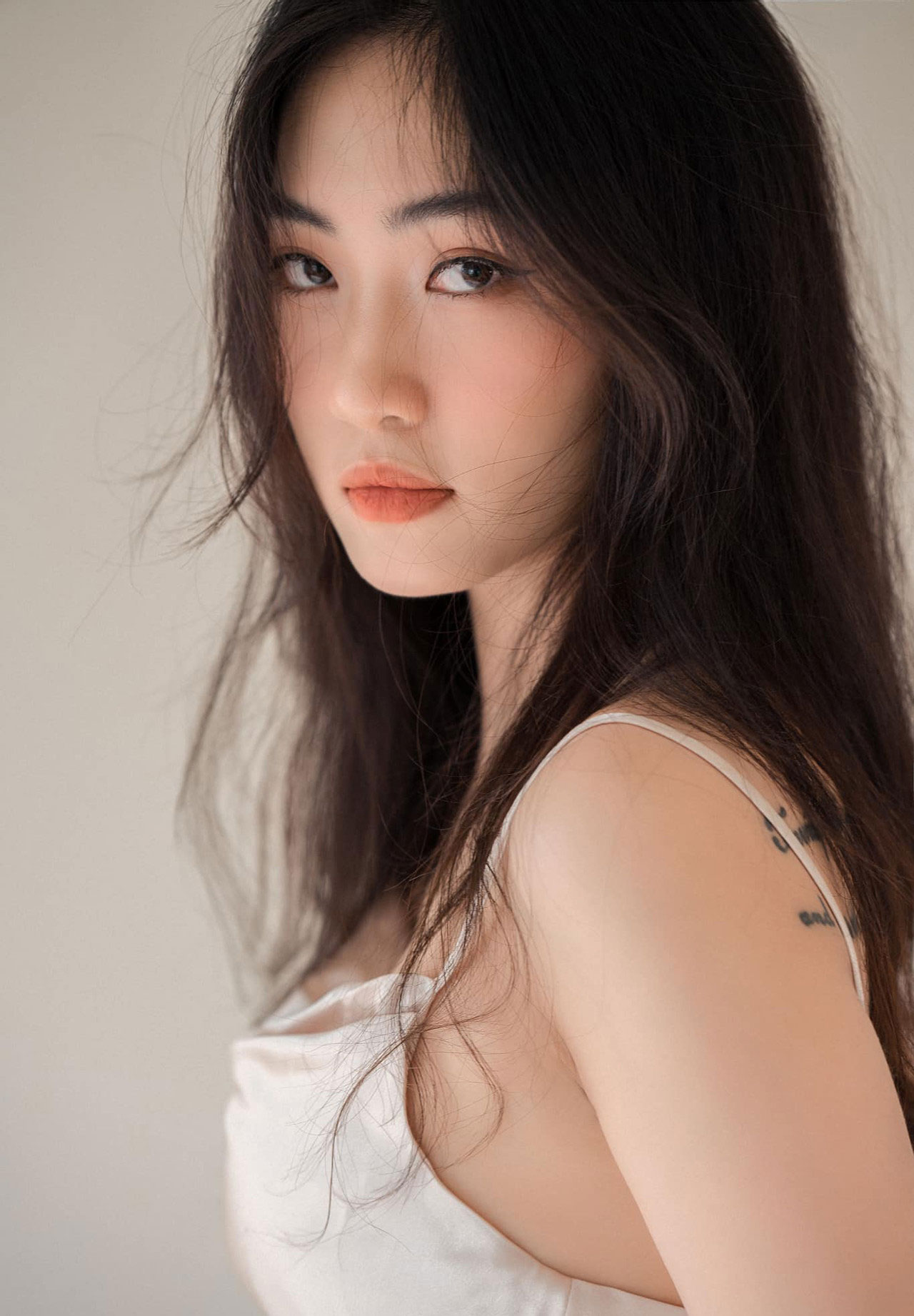 Sắc đẹp hút hồn của Hoa khôi bóng chuyền Trần Việt Hương-9